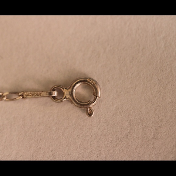 Sterling Silver seahorse necklace (SN0004) - Picture 7 of 10